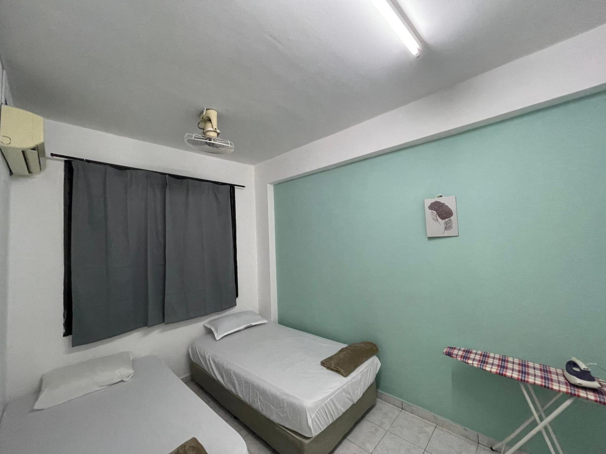 Blissful Breeze 4 Rooms & Netflix By Ezyroom Melaka Ayer Keroh Exteriör bild